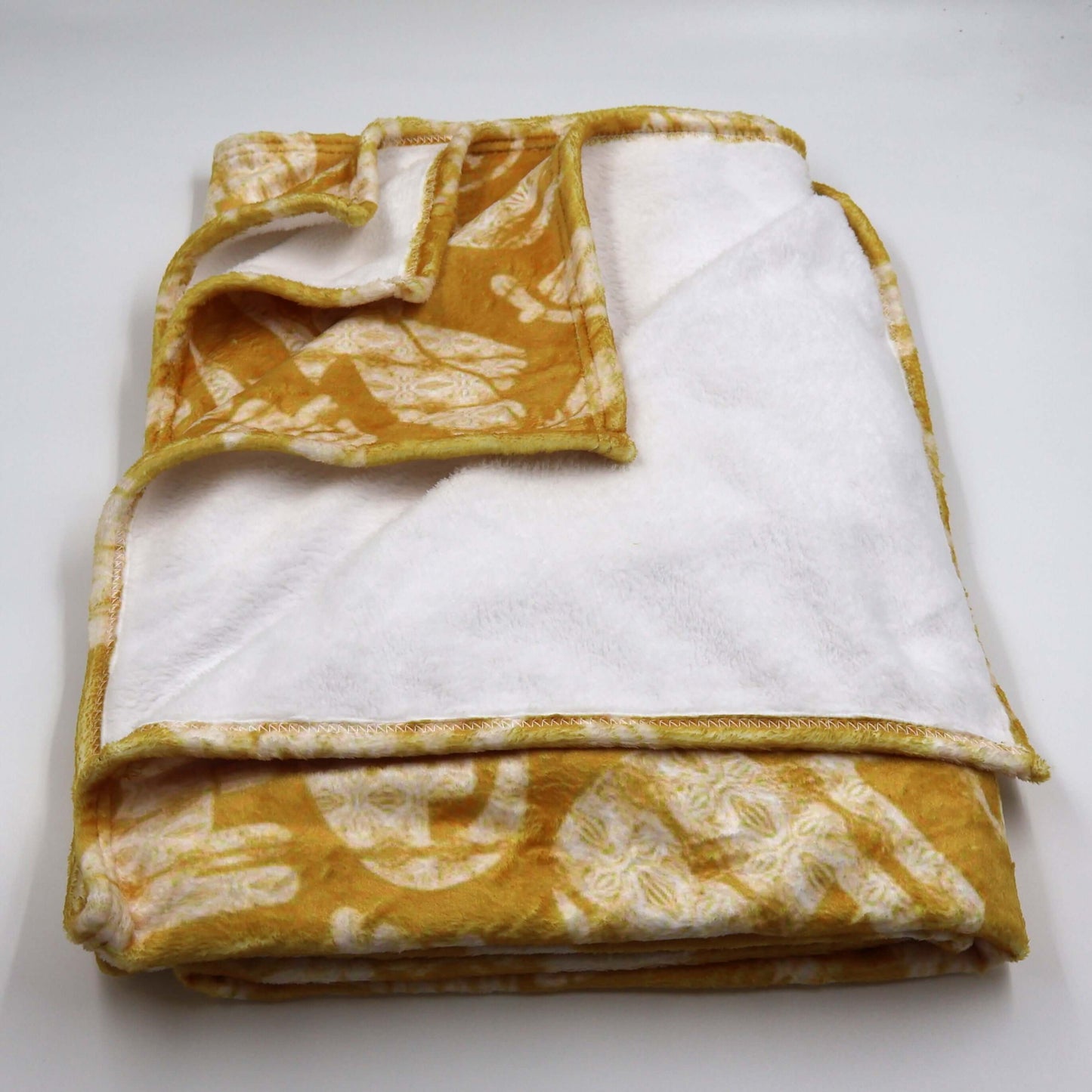 Cheeky Chiu – Super Soft Fleece Blanket