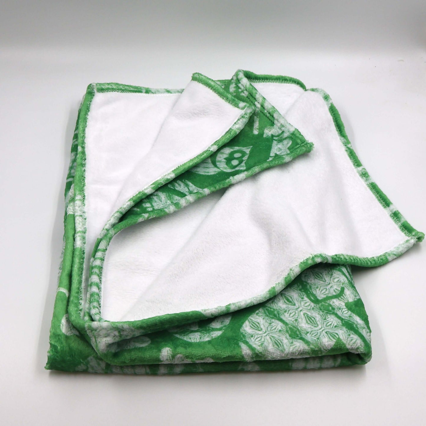Kind Khumo – Super Soft Fleece Blanket