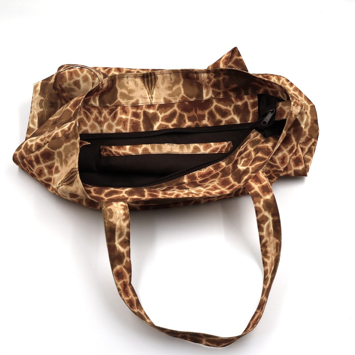 Letheba Zipped Tote Bag – Giraffe print (Brown)