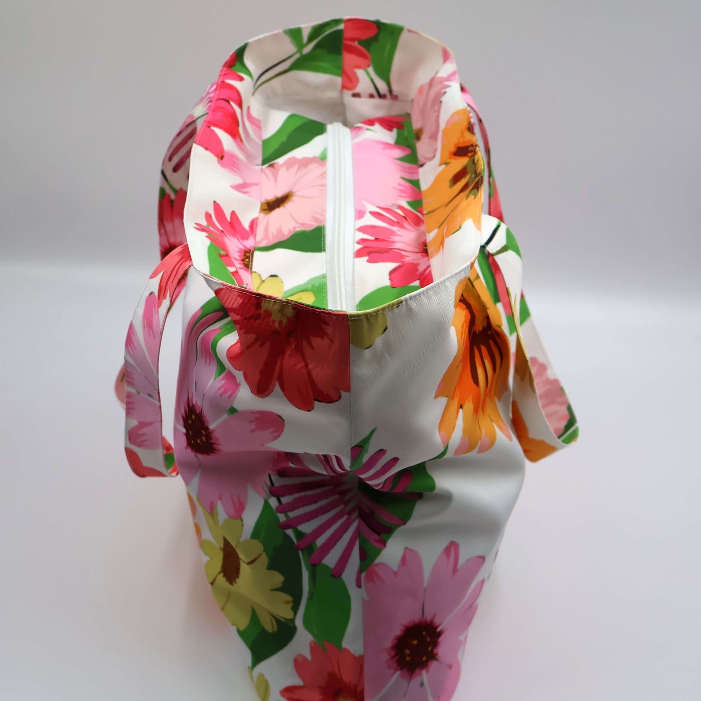 Shoulder bag, Ellie B Magenta Marguerite