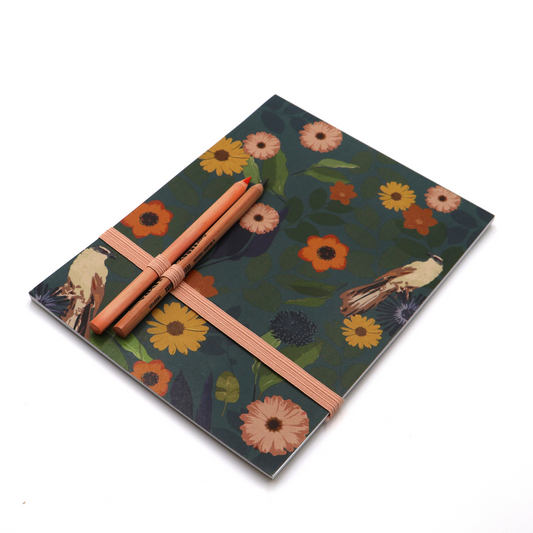 Dark Green Daisy A4 Sketchpad with pencils and pencil holder