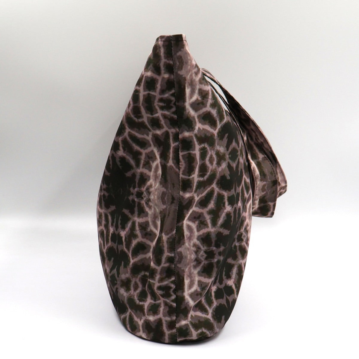 Letheba Zipped Tote –Dusky Mauve/Grey Giraffe Pattern