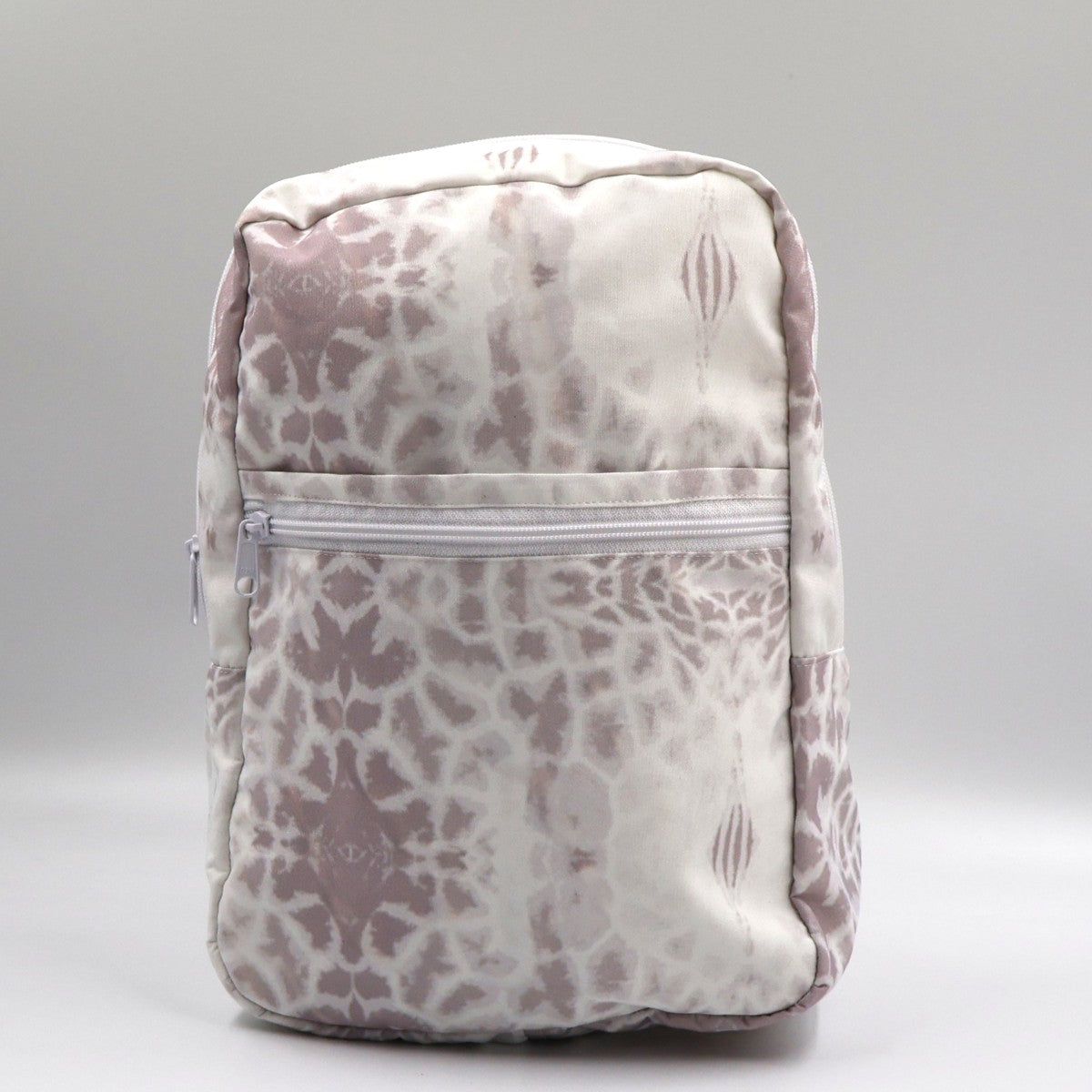Letheba Small Backpack –  Giraffe Pattern in Pale Mauve Brown