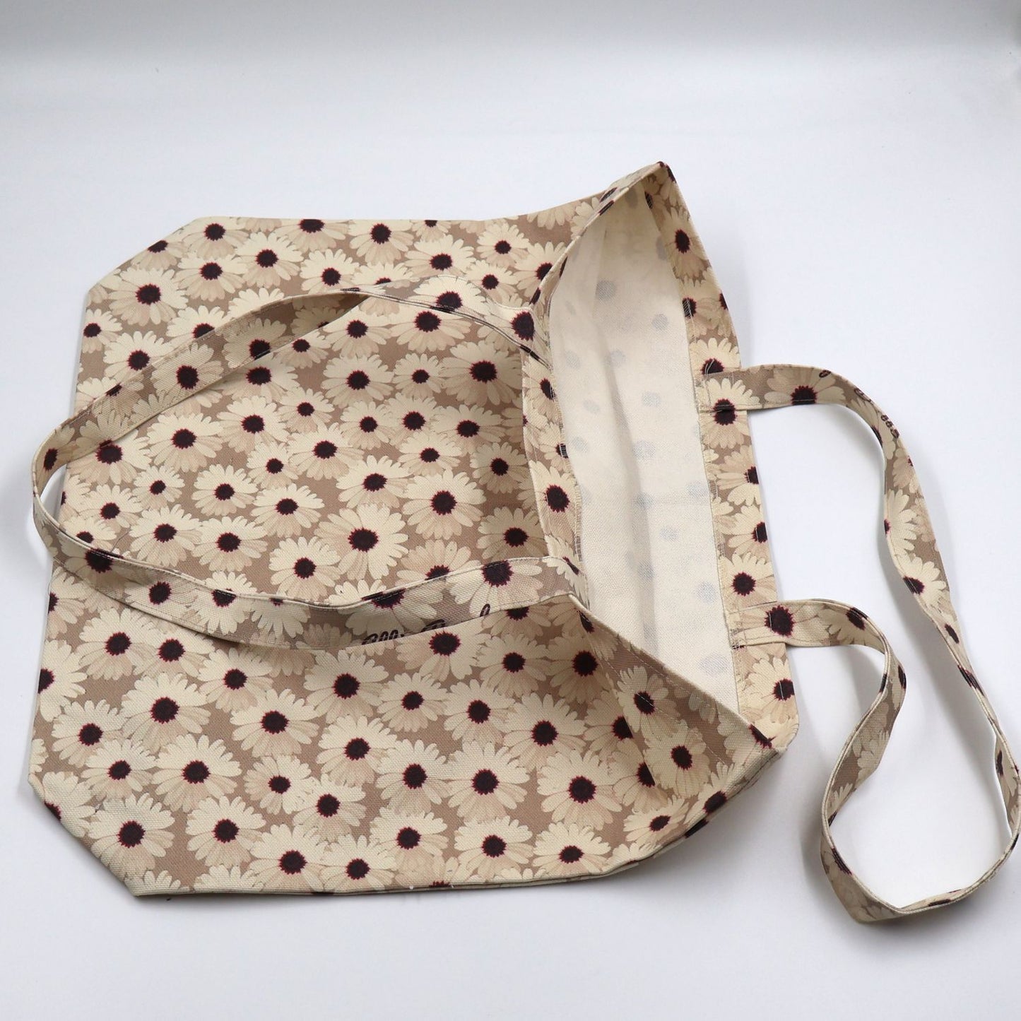 Sunlit Bloom Tote – Mushroom Beige Canvas with Small White Daisies