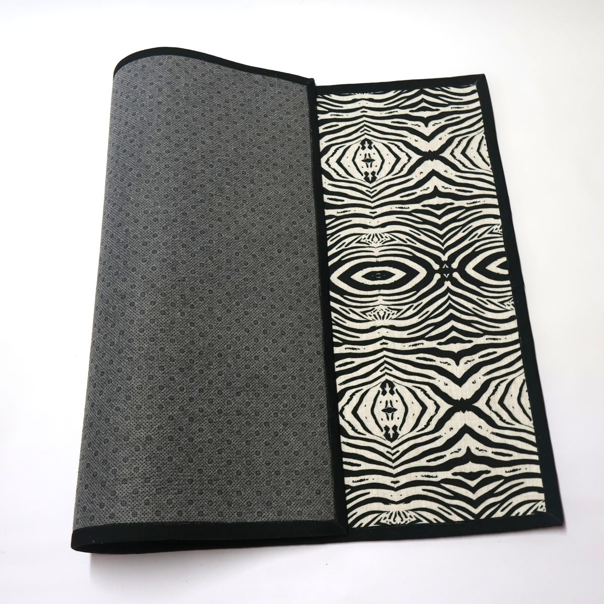 Tshikwana Luxury Woven Non‑Slip Zebra Mat | SA Made