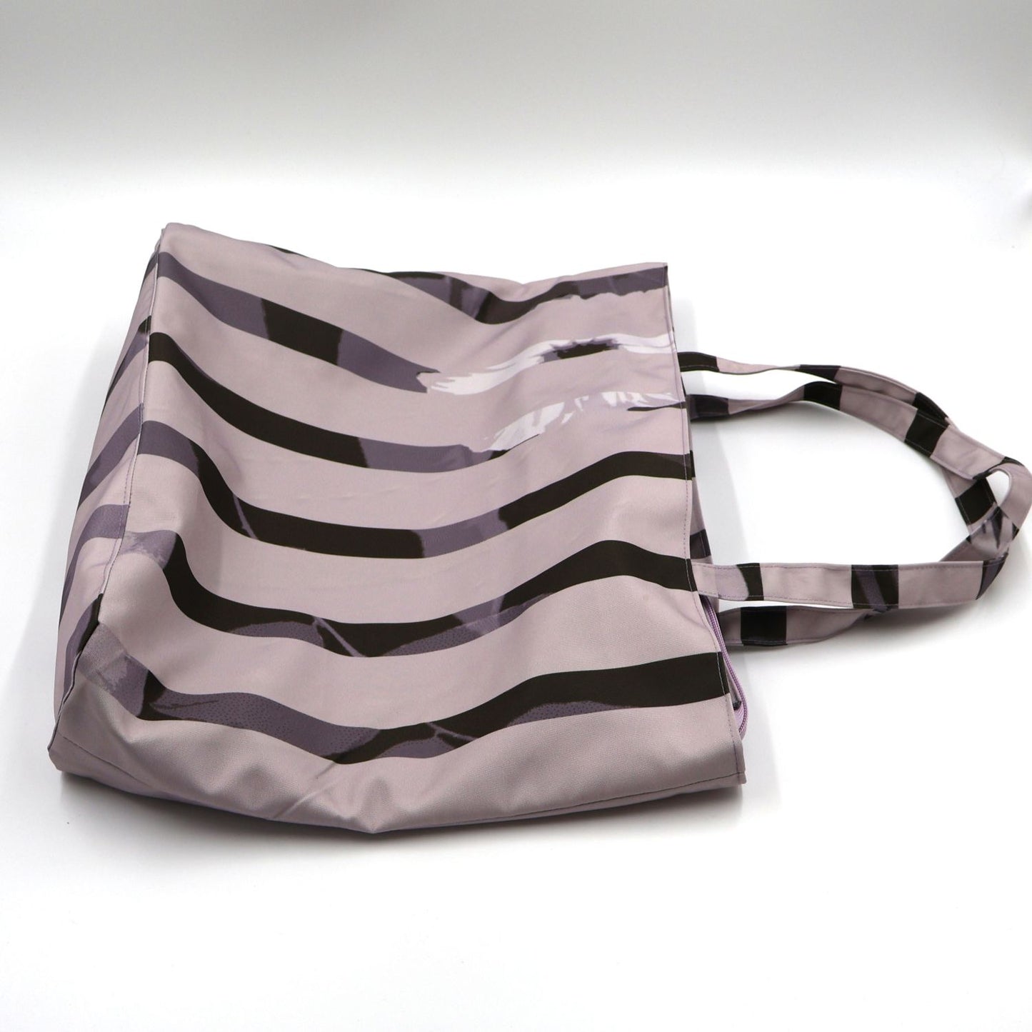 Mauve Sky Zipped Shopper Tote Bag